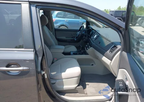 2015 Kia Sedona Lx из США, поврежденный, VIN KNDMB5C11F6044723